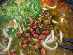重庆臊子面-家烧面馆【南山路知名经典面食】