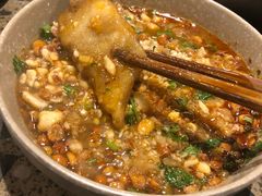 -肖肖酸萝卜鱼火锅(总店)