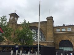 -九又四分之三站台