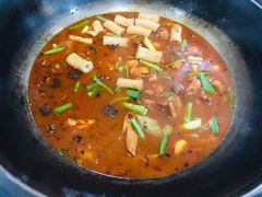 土灶炖公鸡（小）-三里屯土灶炖公鸡地锅鸡(江东店)