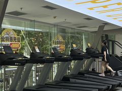 -超鹿运动(达信大厦店)