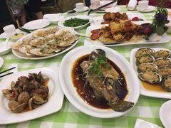 -快乐海鲜城(虎泉街店)