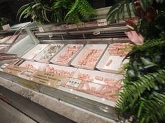 -金滏山烤肉·海鲜·火锅自助餐厅(襄阳万达店)
