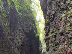 -龙水峡地缝景区