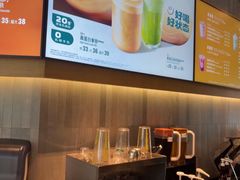-星巴克(杭州临平万达广场店)