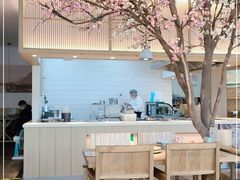 -蜜桃餐厅·伴山(湖滨商业街店)