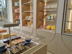 面包甜点陈列柜-好利来(七宝领展广场店)