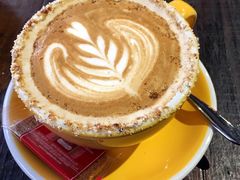 海盐榛果拿铁-MIKAKU(万达广场上海宝山店)