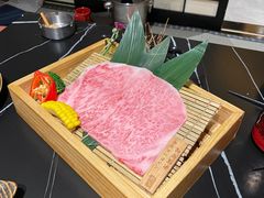 -山川小町·极番烧肉(新地假日广场店)
