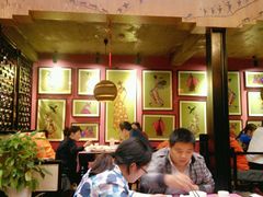 -香巴拉云南餐厅(华莱坞店)