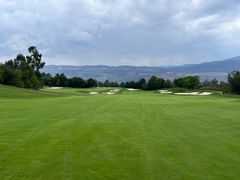 -昆明春城湖畔度假村