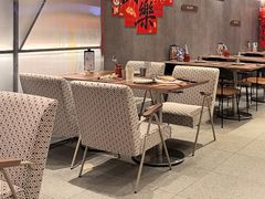 -必胜客(新中纬店)