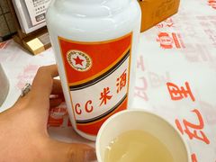 -堂瓦里·33年传统赣菜(第一街区店)