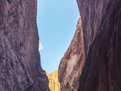 -天山神秘大峡谷