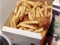 -麦当劳(欢乐谷店)