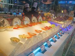 -渔纬港海鲜自助餐厅(湖里万达店)