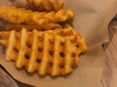 -必胜客(WOW象山涌金广场店)