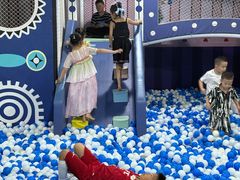 -重庆欢乐海底世界