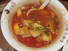 -渝是乎酸菜鱼(龙旗购物中心店)