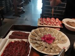 -周周有辣火锅馆(玖耀里店)