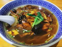 -沪西老弄堂面馆(定西路店)