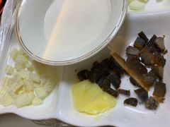 -哈啾嗨·新概念蒙餐(红星新城店)