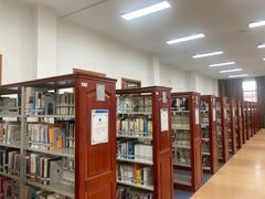 -西藏自治区图书馆