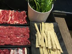 -德记牛肉社潮汕鲜切牛肉火锅(中心路店)