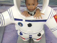 -梦东方未来世界航天主题乐园