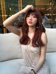 -AKOZO Beauty Salon