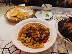 -客家大院·非遗赣南客家菜(郁孤台店)