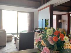 -三亚湾海居铂尔曼度假酒店