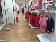 -优衣库(上海虹口龙之梦店)