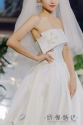 -欣薇婚纱(新源乐汇城店)