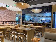 大堂-胡子大厨·超级小炒肉(晶耀前滩店)