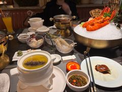 -半岛翡丽海鲜自助餐厅(观风亭店)