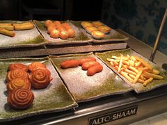 -龙之梦万丽酒店青餐厅