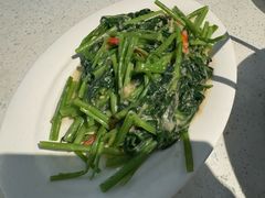 -肥仔文澳门猪骨煲(南京西路店)