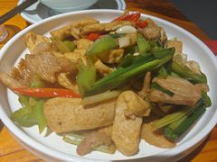 -九道菜有鸡鱼头(石鼓路店)