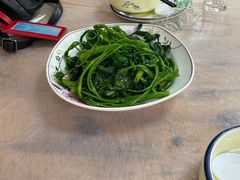 -洪霞餐馆