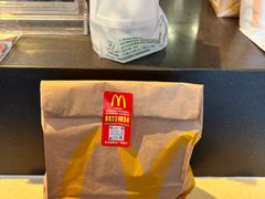 -麦当劳(假日广场店)