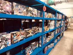 点击看大图 -逝水玩具折扣店
