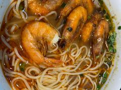 -同济大学本部学苑饮食广场