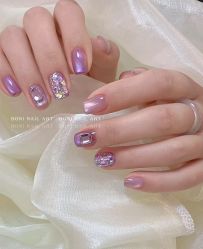 -Lilly.chow美甲美睫