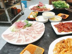 -老熟人烤肉城(马家堡店)