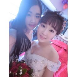 -艾米丽婚纱礼服