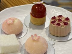 -亚特兰蒂斯-番红花海鲜自助餐厅·鲜活海鲜·小火锅