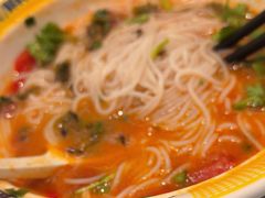 -粉小主·贵州酸汤牛肉粉(南京仙林金鹰店)