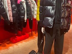 -MONCLER(北京SKP概念店)