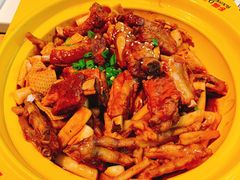 -多嘴超级肉蟹煲(欧亚卖场店)